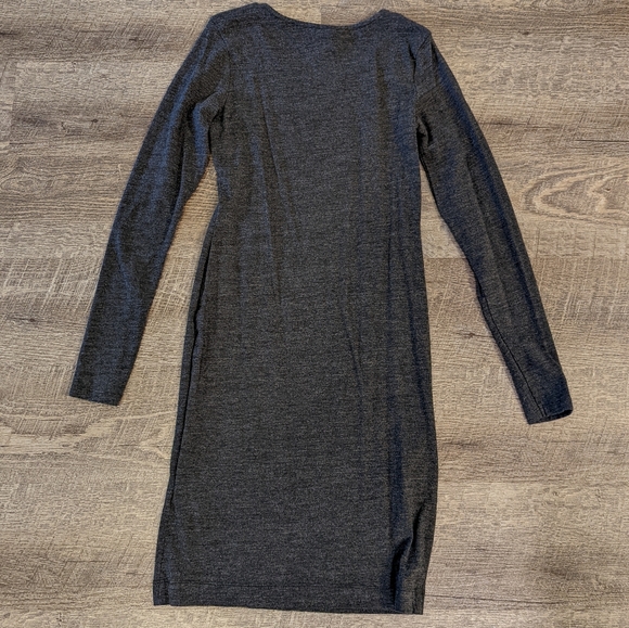 H&M - Long Sleeve Gray Dress - XS - Picture 3 of 5